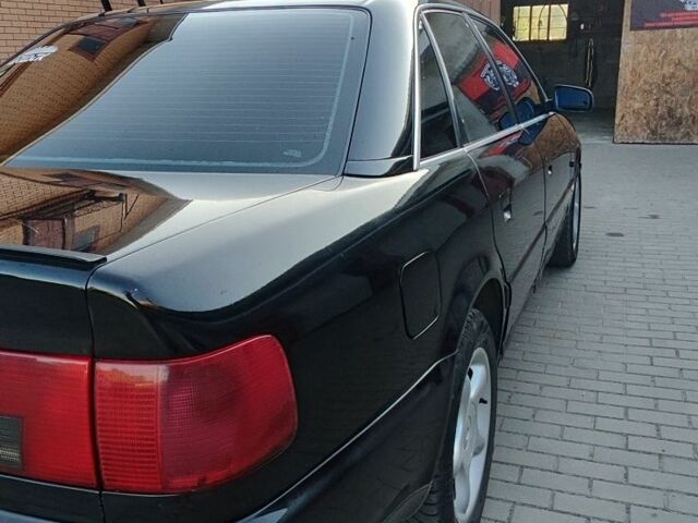 Черный Ауди А6, объемом двигателя 2.6 л и пробегом 483 тыс. км за 2500 $, фото 3 на Automoto.ua