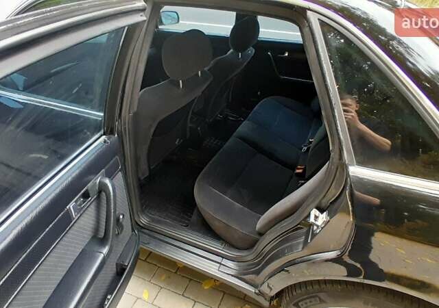 Ауді А6 1995 у Кременце на Automoto.ua Чорний Ауді А6, об'ємом двигуна 2.5 л та пробігом 602 тис. км за 2999 $, фото 28 на Automoto.ua