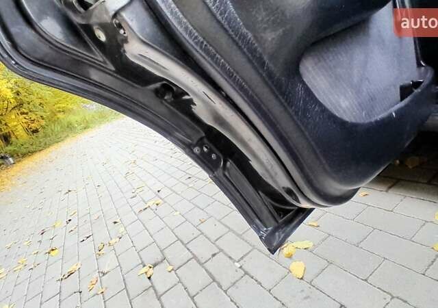 Ауді А6 1995 у Кременце на Automoto.ua Чорний Ауді А6, об'ємом двигуна 2.5 л та пробігом 602 тис. км за 2999 $, фото 27 на Automoto.ua
