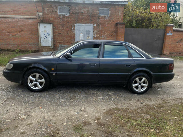 Черный Ауди А6, объемом двигателя 2.8 л и пробегом 300 тыс. км за 2150 $, фото 2 на Automoto.ua