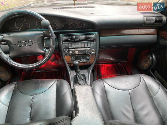 Черный Ауди А6, объемом двигателя 2.8 л и пробегом 300 тыс. км за 2150 $, фото 14 на Automoto.ua