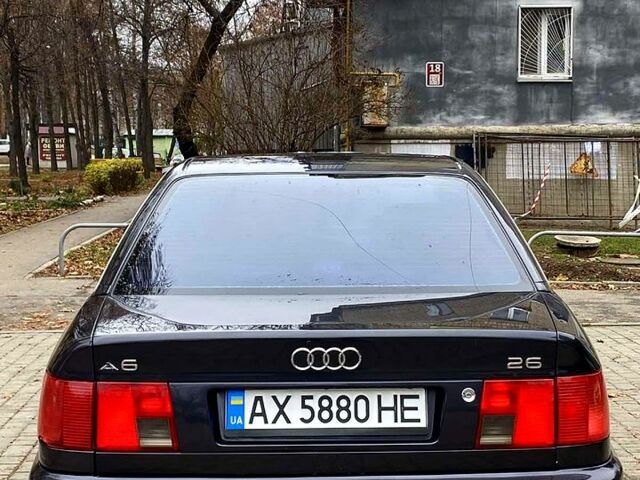 Черный Ауди А6, объемом двигателя 2.6 л и пробегом 350 тыс. км за 3500 $, фото 3 на Automoto.ua