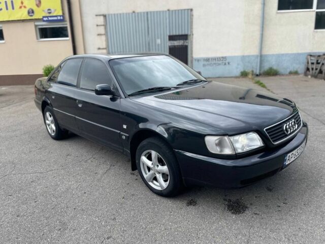 Чорний Ауді А6, об'ємом двигуна 2.6 л та пробігом 333 тис. км за 2700 $, фото 1 на Automoto.ua
