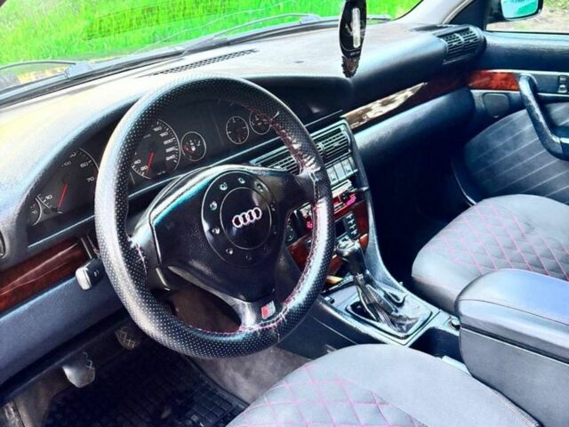 Черный Ауди А6, объемом двигателя 1.8 л и пробегом 330 тыс. км за 3800 $, фото 8 на Automoto.ua