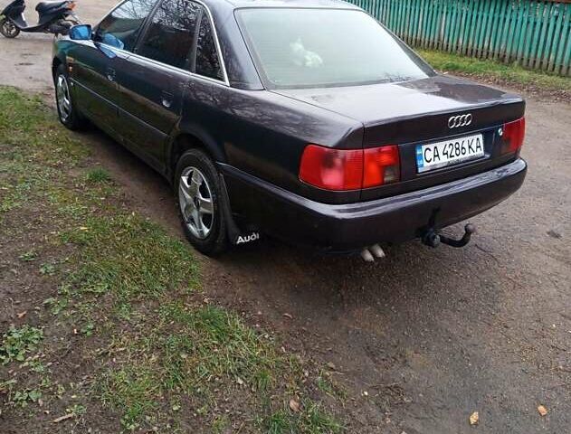 Черный Ауди А6, объемом двигателя 2.5 л и пробегом 290 тыс. км за 3700 $, фото 10 на Automoto.ua