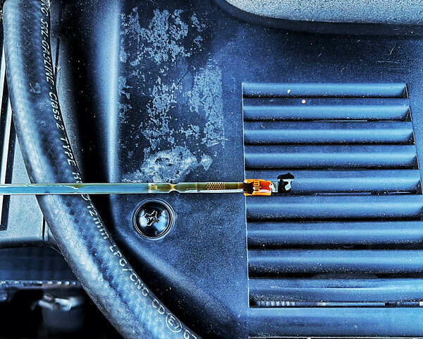 Ауди А6 1996 в Прилуках на Automoto.ua Черный Ауди А6, объемом двигателя 2.8 л и пробегом 110 тыс. км за 2800 $, фото 6 на Automoto.ua