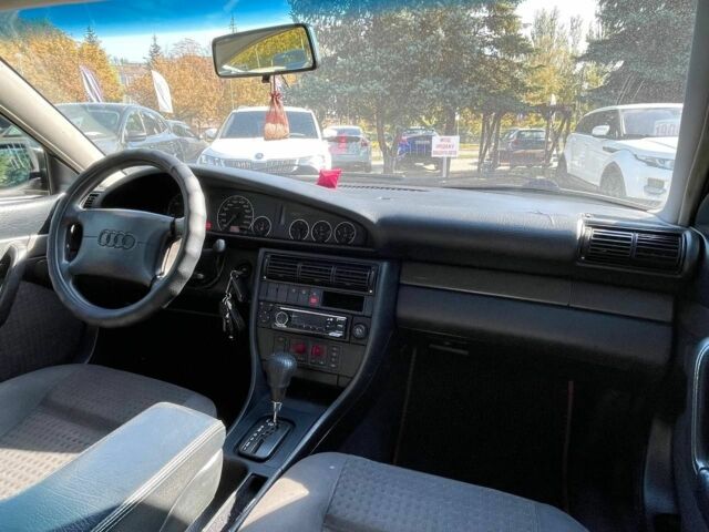 Черный Ауди А6, объемом двигателя 2.5 л и пробегом 427 тыс. км за 2900 $, фото 12 на Automoto.ua