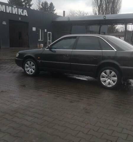 Черный Ауди А6, объемом двигателя 2.6 л и пробегом 379 тыс. км за 4300 $, фото 2 на Automoto.ua