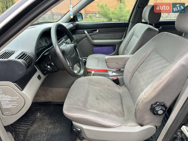 Чорний Ауді А6, об'ємом двигуна 2.6 л та пробігом 356 тис. км за 4600 $, фото 5 на Automoto.ua