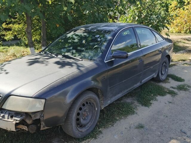 Черный Ауди А6, объемом двигателя 2 л и пробегом 1000 тыс. км за 800 $, фото 2 на Automoto.ua
