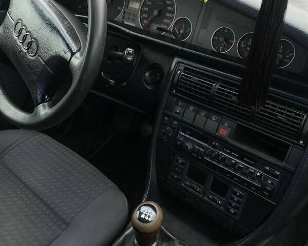 Чорний Ауді А6, об'ємом двигуна 2.5 л та пробігом 502 тис. км за 4500 $, фото 3 на Automoto.ua