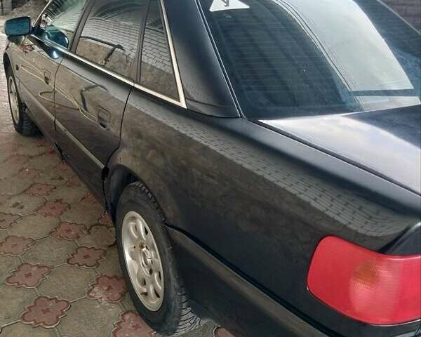 Черный Ауди А6, объемом двигателя 2.8 л и пробегом 409 тыс. км за 3200 $, фото 4 на Automoto.ua