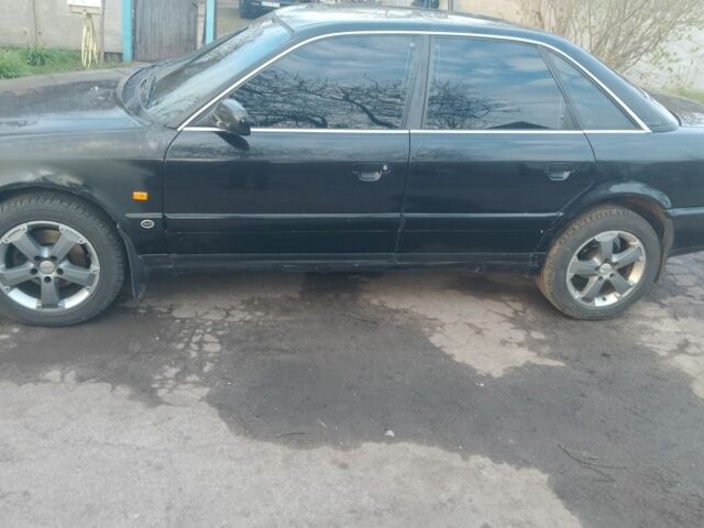 Чорний Ауді А6, об'ємом двигуна 2 л та пробігом 320 тис. км за 2700 $, фото 4 на Automoto.ua