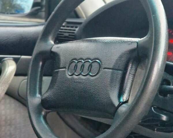 Ауди А6 1997 в Стрые на Automoto.ua Черный Ауди А6, объемом двигателя 2.46 л и пробегом 380 тыс. км за 2700 $, фото 30 на Automoto.ua