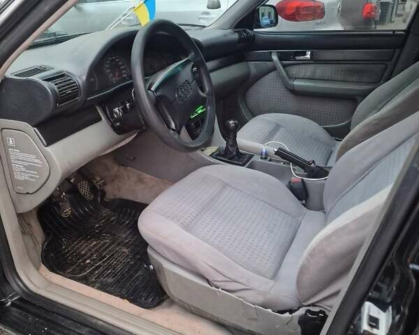 Ауди А6 1997 в Стрые на Automoto.ua Черный Ауди А6, объемом двигателя 2.46 л и пробегом 380 тыс. км за 2700 $, фото 8 на Automoto.ua
