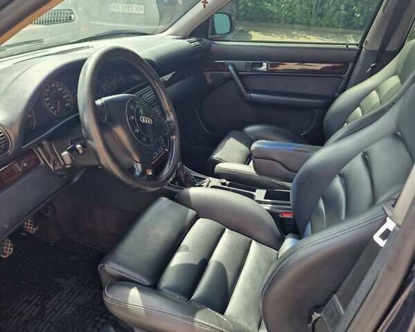 Черный Ауди А6, объемом двигателя 2.6 л и пробегом 580 тыс. км за 3500 $, фото 7 на Automoto.ua