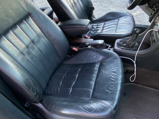 Черный Ауди А6, объемом двигателя 1.8 л и пробегом 399 тыс. км за 3650 $, фото 19 на Automoto.ua