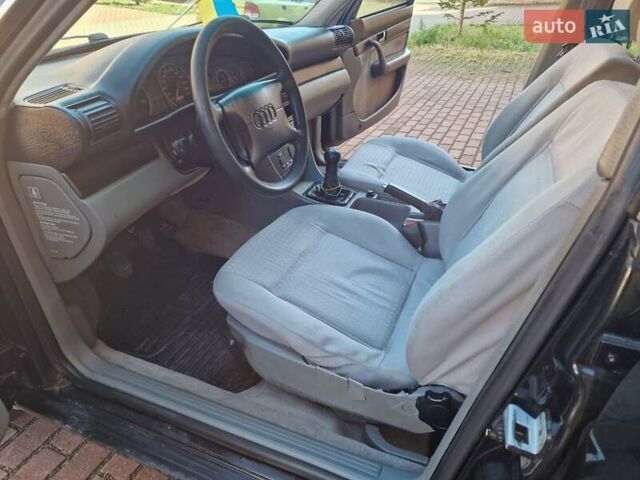 Черный Ауди А6, объемом двигателя 2.5 л и пробегом 375 тыс. км за 2850 $, фото 11 на Automoto.ua