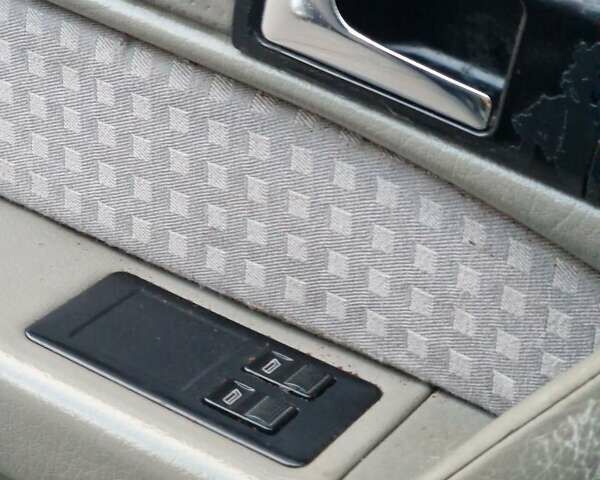 Ауди А6 1997 в Стрые на Automoto.ua Черный Ауди А6, объемом двигателя 2.46 л и пробегом 380 тыс. км за 2700 $, фото 9 на Automoto.ua