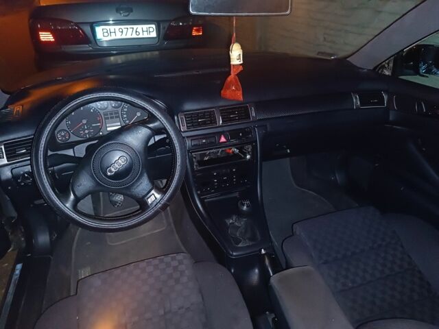 Черный Ауди А6, объемом двигателя 2.5 л и пробегом 337 тыс. км за 1499 $, фото 5 на Automoto.ua