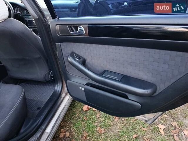 Черный Ауди А6, объемом двигателя 1.9 л и пробегом 400 тыс. км за 5000 $, фото 26 на Automoto.ua