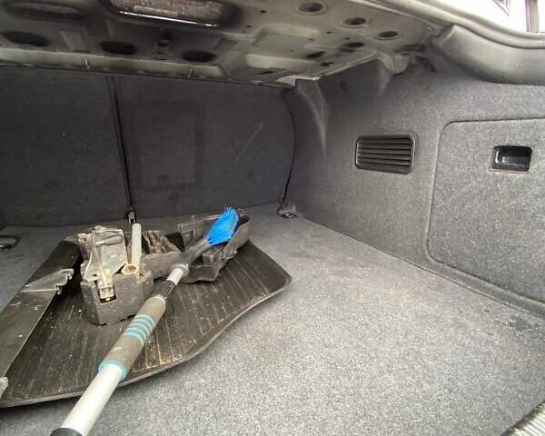 Черный Ауди А6, объемом двигателя 2.5 л и пробегом 350 тыс. км за 4000 $, фото 10 на Automoto.ua