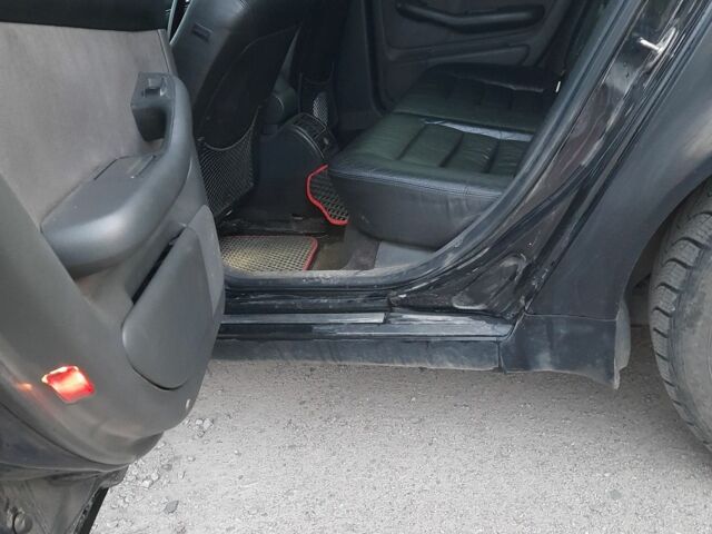 Черный Ауди А6, объемом двигателя 0 л и пробегом 400 тыс. км за 2370 $, фото 5 на Automoto.ua