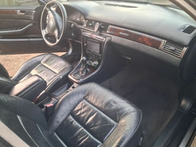 Чорний Ауді А6, об'ємом двигуна 1.8 л та пробігом 300 тис. км за 3300 $, фото 11 на Automoto.ua