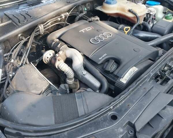 Чорний Ауді А6, об'ємом двигуна 1.9 л та пробігом 350 тис. км за 4900 $, фото 4 на Automoto.ua