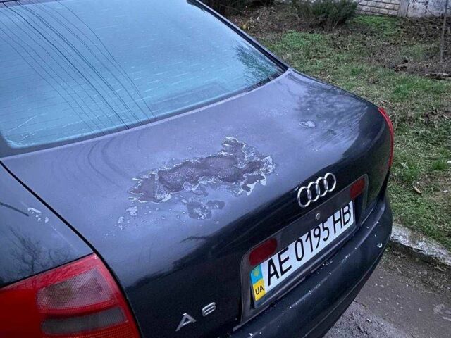 Чорний Ауді А6, об'ємом двигуна 2.4 л та пробігом 350 тис. км за 2800 $, фото 6 на Automoto.ua