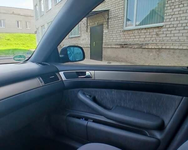 Черный Ауди А6, объемом двигателя 1.78 л и пробегом 300 тыс. км за 4500 $, фото 8 на Automoto.ua