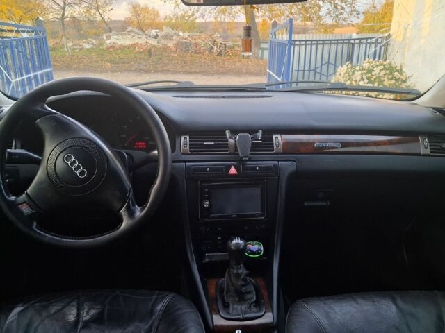 Чорний Ауді А6, об'ємом двигуна 1.8 л та пробігом 300 тис. км за 3300 $, фото 7 на Automoto.ua