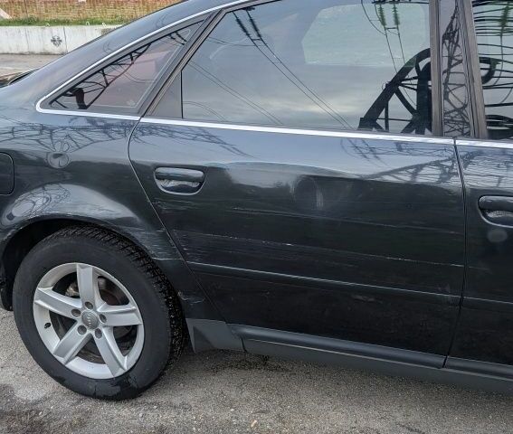 Ауді А6 1998 у Запоріжжя на Automoto.ua Чорний Ауді А6, об'ємом двигуна 2.5 л та пробігом 400 тис. км за 4500 $, фото 7 на Automoto.ua