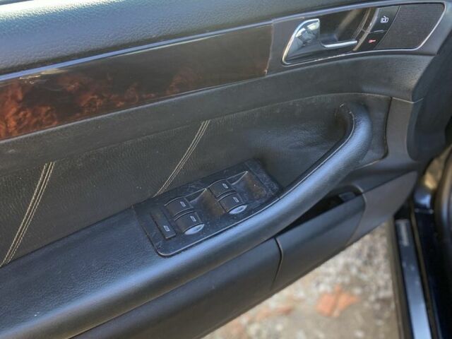 Черный Ауди А6, объемом двигателя 2.4 л и пробегом 262 тыс. км за 3000 $, фото 23 на Automoto.ua