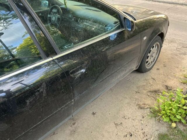 Черный Ауди А6, объемом двигателя 2.5 л и пробегом 455 тыс. км за 2200 $, фото 2 на Automoto.ua