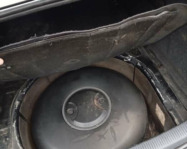 Чорний Ауді А6, об'ємом двигуна 1.78 л та пробігом 294 тис. км за 3300 $, фото 10 на Automoto.ua