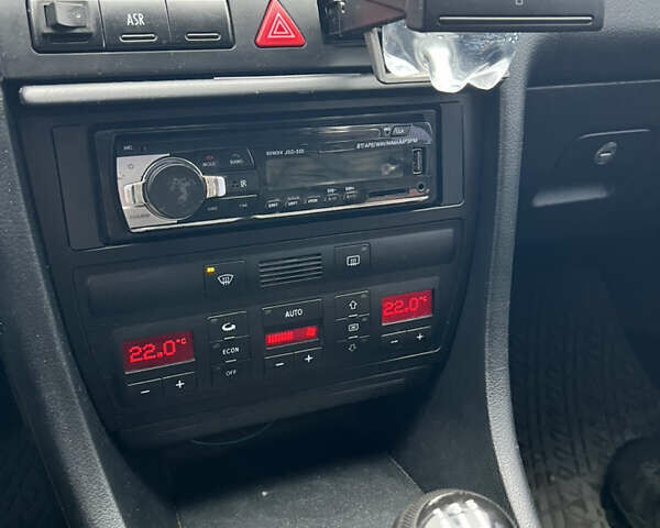 Ауді А6 1999 у Дніпро (Дніпропетровську) на Automoto.ua Чорний Ауді А6, об'ємом двигуна 2.39 л та пробігом 297 тис. км за 3999 $, фото 10 на Automoto.ua