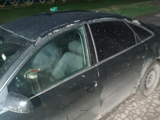 Чорний Ауді А6, об'ємом двигуна 2 л та пробігом 350 тис. км за 1700 $, фото 1 на Automoto.ua