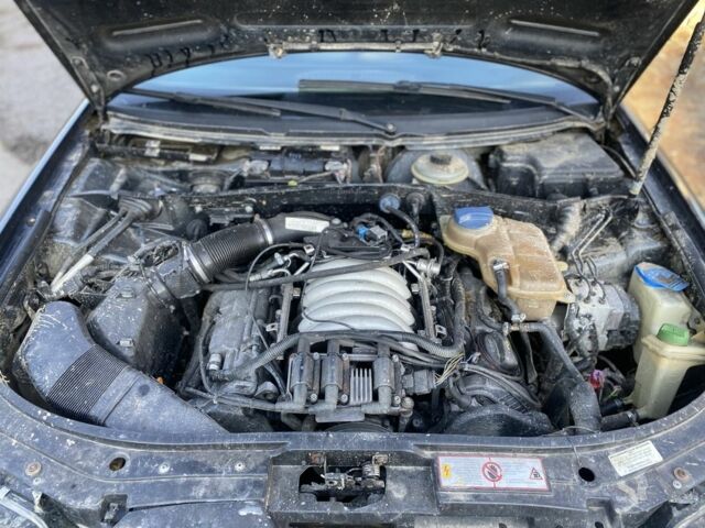 Черный Ауди А6, объемом двигателя 2.4 л и пробегом 262 тыс. км за 3000 $, фото 19 на Automoto.ua