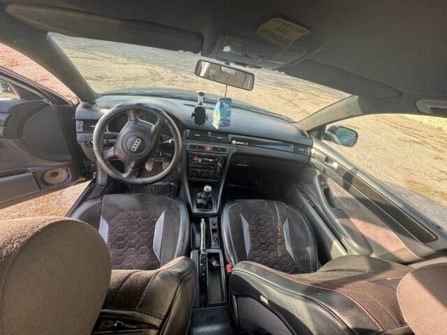 Черный Ауди А6, объемом двигателя 1.9 л и пробегом 450 тыс. км за 3700 $, фото 3 на Automoto.ua