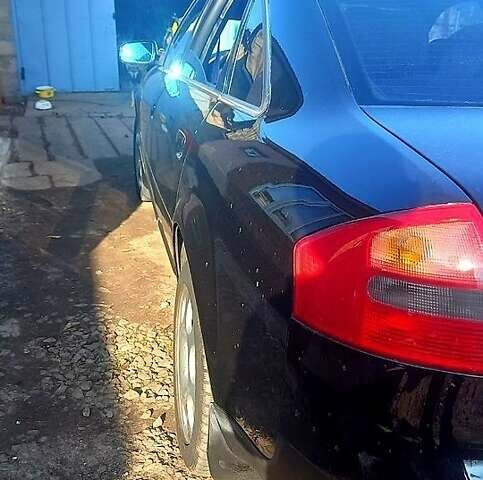 Черный Ауди А6, объемом двигателя 1.8 л и пробегом 300 тыс. км за 4500 $, фото 2 на Automoto.ua