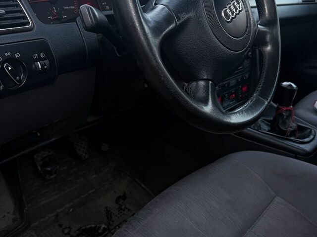 Черный Ауди А6, объемом двигателя 2.5 л и пробегом 0 тыс. км за 5500 $, фото 4 на Automoto.ua