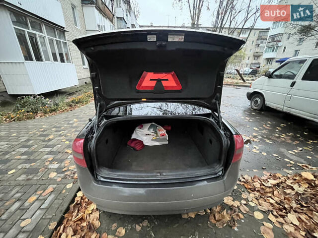 Черный Ауди А6, объемом двигателя 2.5 л и пробегом 325 тыс. км за 4200 $, фото 10 на Automoto.ua