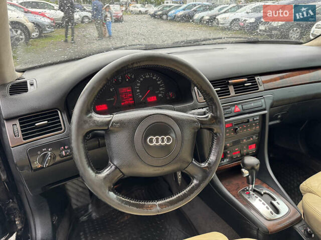 Чорний Ауді А6, об'ємом двигуна 2.4 л та пробігом 250 тис. км за 2999 $, фото 22 на Automoto.ua