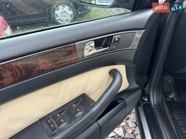 Чорний Ауді А6, об'ємом двигуна 2.4 л та пробігом 250 тис. км за 2999 $, фото 25 на Automoto.ua