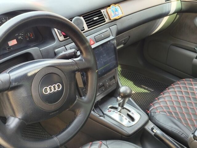 Черный Ауди А6, объемом двигателя 2.5 л и пробегом 380 тыс. км за 4000 $, фото 5 на Automoto.ua