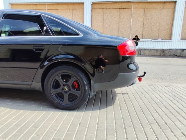 Черный Ауди А6, объемом двигателя 2.5 л и пробегом 380 тыс. км за 4000 $, фото 3 на Automoto.ua