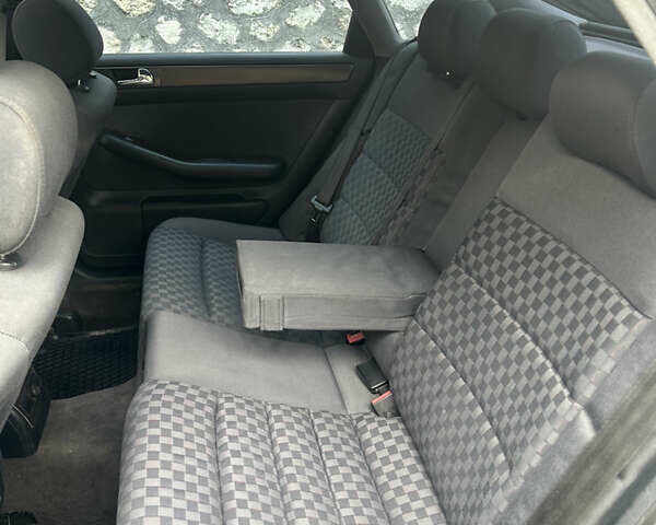 Чорний Ауді А6, об'ємом двигуна 1.8 л та пробігом 330 тис. км за 4450 $, фото 10 на Automoto.ua