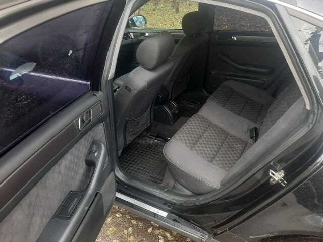 Черный Ауди А6, объемом двигателя 0 л и пробегом 260 тыс. км за 1250 $, фото 3 на Automoto.ua