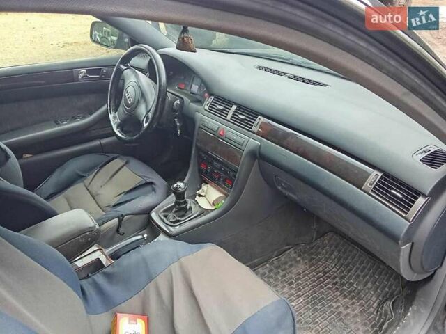 Черный Ауди А6, объемом двигателя 2.5 л и пробегом 289 тыс. км за 2999 $, фото 10 на Automoto.ua